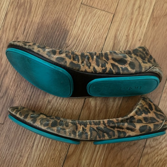 Tieks Leopard Size 7 - Picture 6 of 7